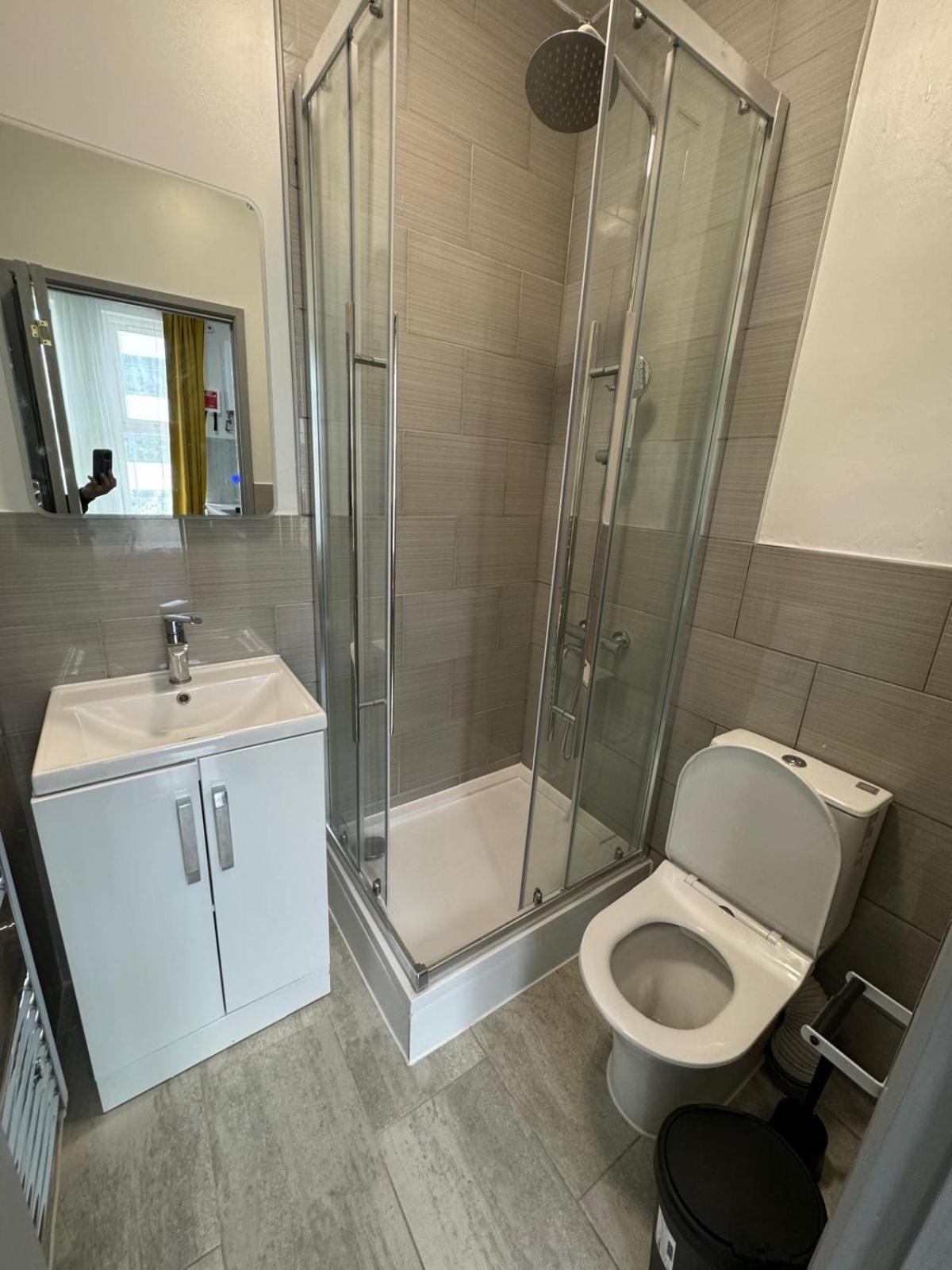 Willesden Green Budget Guesthouse London Ngoại thất bức ảnh